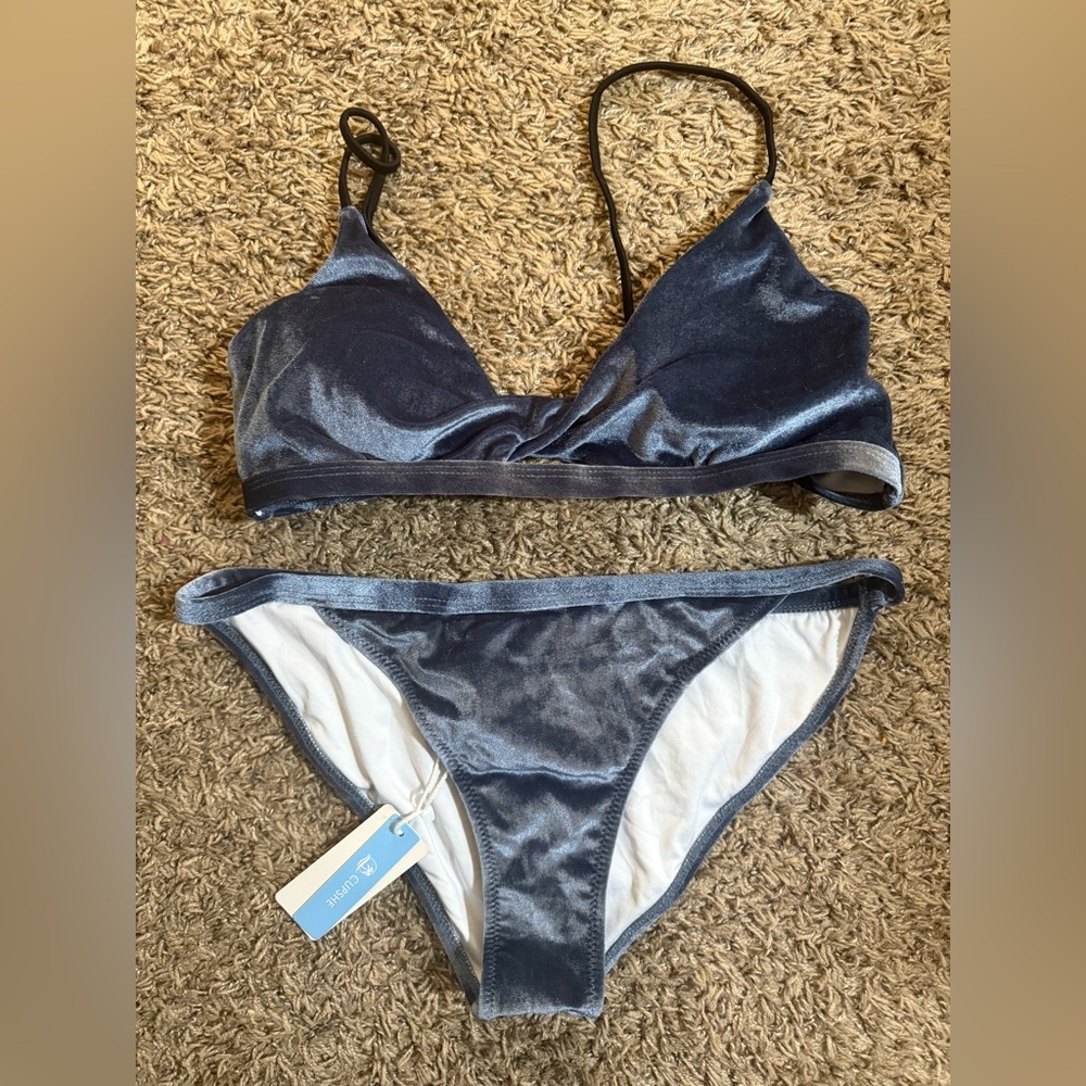 🔥NWT🔥 CUPSHE Blue Valour Bikini set